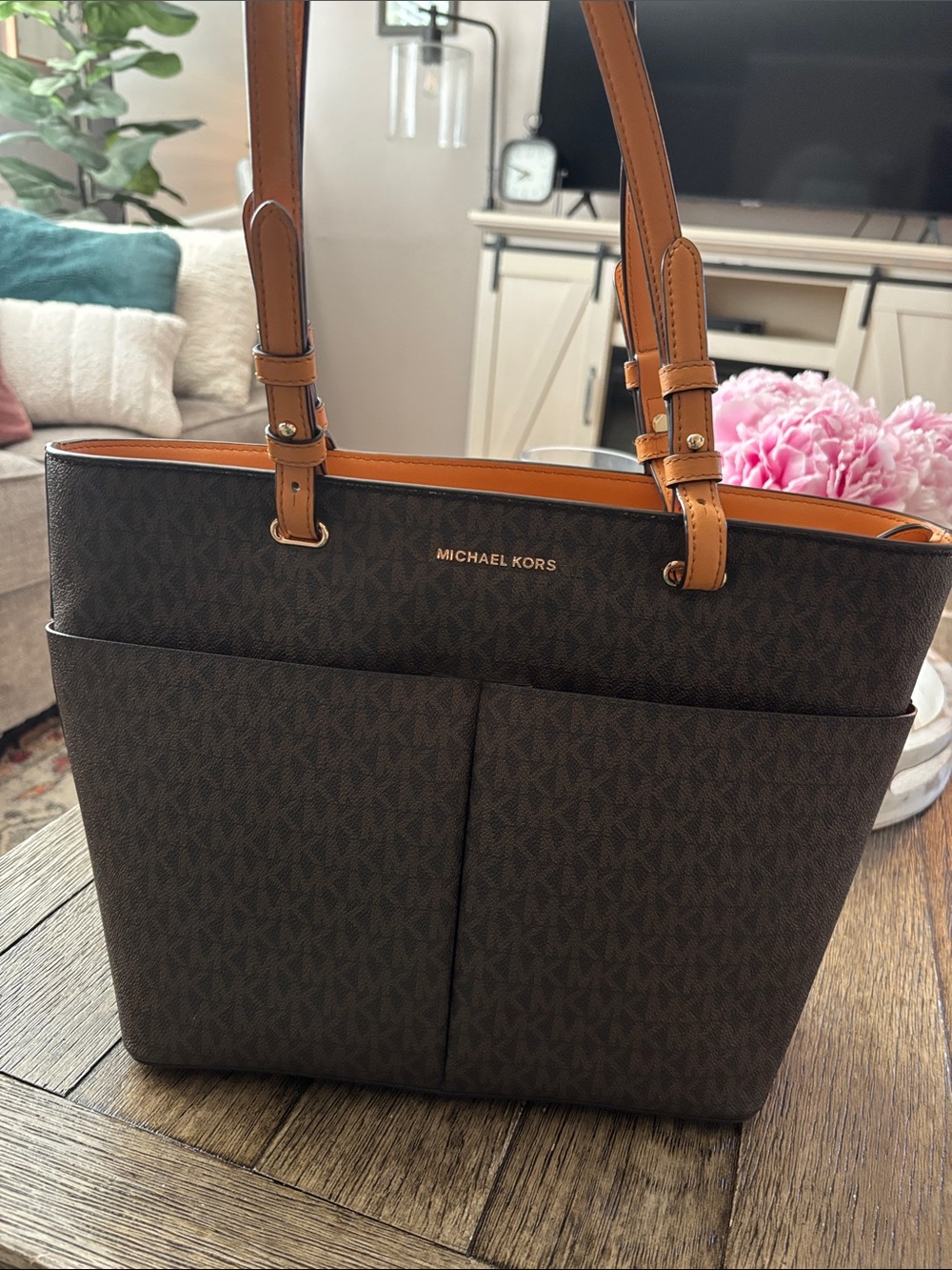 Michael Kors Signature Bedford Top Zip Pocket Tote Bag (Brown/Acorn)
